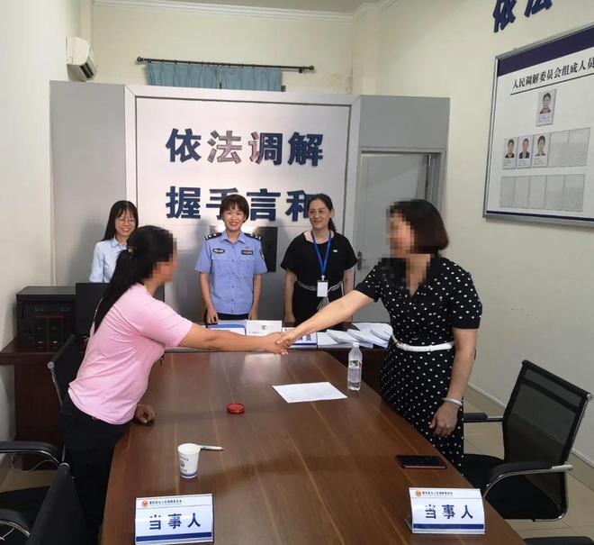 IM电竞 IM电竞平台百日行动丨周鼎晨：没有瓶颈的“反诈宣传先锋”辖区安防“大主角”(图5)