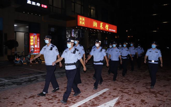 IM电竞 电子竞技平台【五百一争】蓝天路派出所的故事(图5)