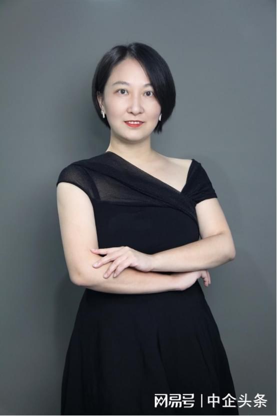 IM电竞 IM电竞app危急关头显担当——英盾安防副总裁眼中的城市“重要人物”(图1)