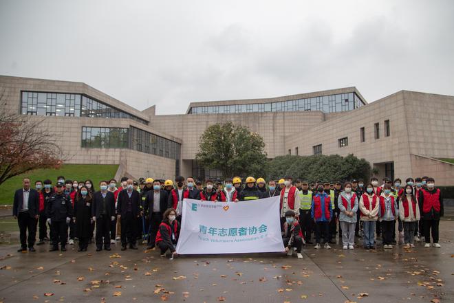 “消防安全 演练先IM电竞 IM电竞平台行”——2022欧亚校园秋冬季安防工作顺利举行(图5)