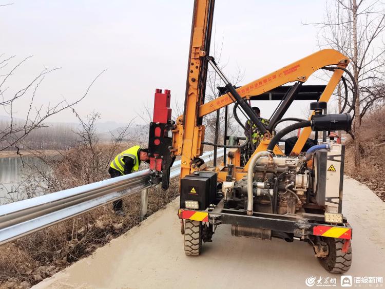 IM电竞 电子竞技平台蒙阴县交通运输局：护安全安防工程建设如火如荼(图1)