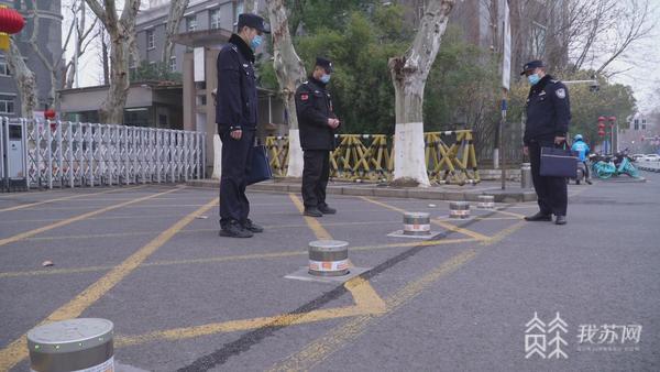 守好入校第IM电竞 IM电竞平台一道关 南京警方对校园安防进行全面检查(图1)