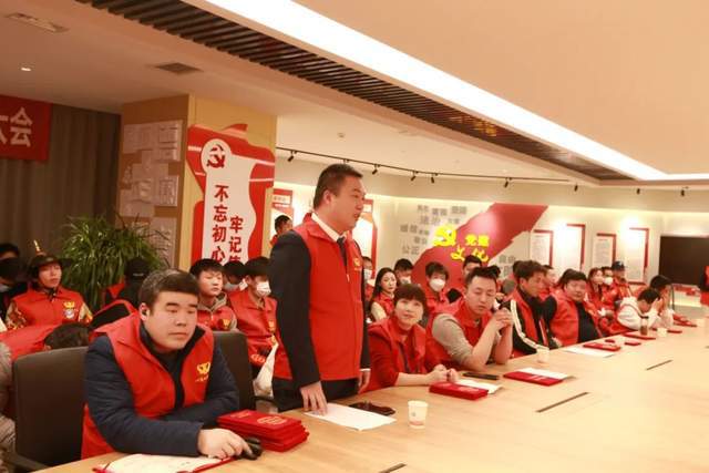 IM电竞 电子竞技平台西安市心连心志愿者协会2022 年度“最美志愿者”表彰大会举行(图5)