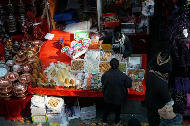IM电竞 IM电竞平台地球第三极品牌行业协会 正宗藏族年味你不容错过的年货好物(图1)