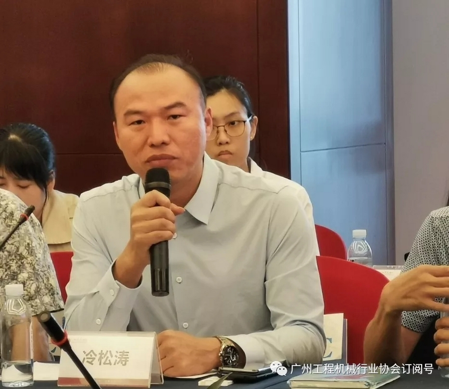 IM电竞 IM电竞平台【协会动态】协会领导受邀参加“促交流 谋合作 赢商机”——2019年天河区贸促会专题年会(图1)