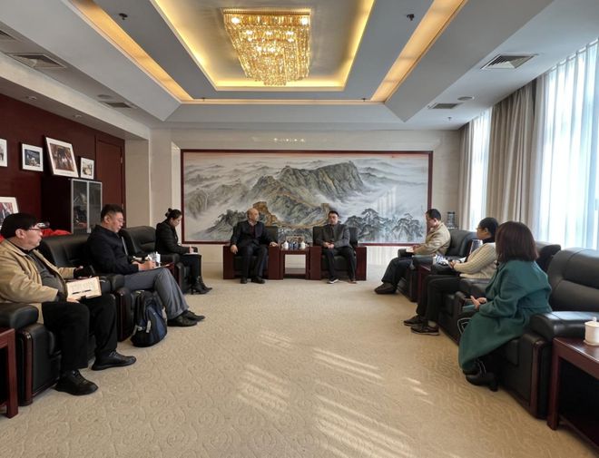 孙孟建院长一行拜会商务部国际商务官员研修IM电竞 IM电竞app学院领导(图2)