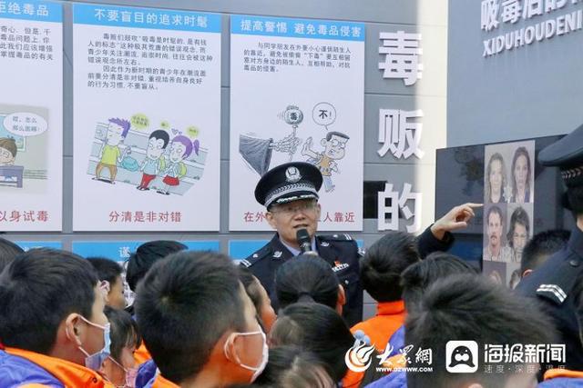 “大手拉小手反诈在行IM电竞 电子竞技平台动”——山海天派出所组织学生走进安防体验馆开展“沉浸式”安防体验(图5)