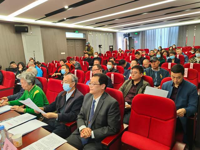 IM电竞 IM电竞平台紧扣时代主旋律 助力山西新发展 山西省教授协会开四届十次理事会(图4)