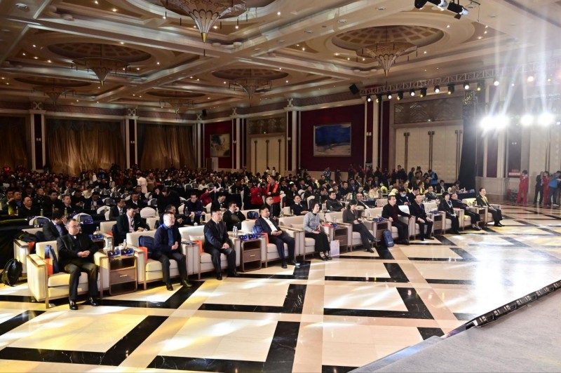 IM电竞 IM电竞app第七届中国西部酒店业发展峰会在成都召开(图2)