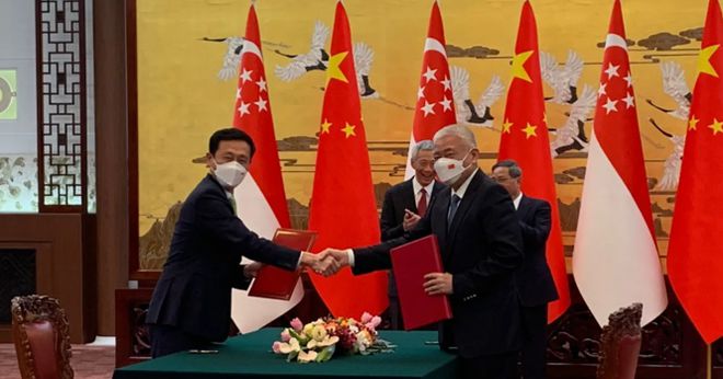 刚刚新加坡跟中国签署这6项合作备忘录涉及多领域！IM电竞 IM电竞app(图2)