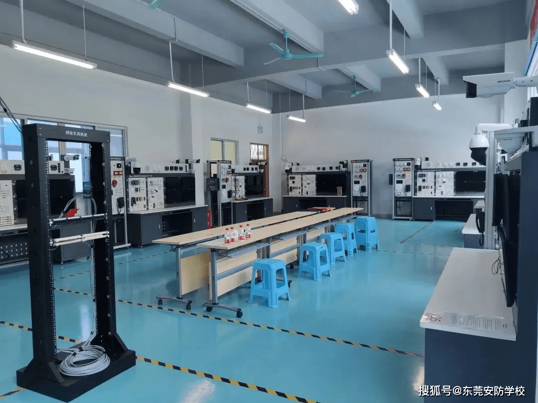 《安全防范系统安装维护员》免费培训不限户籍考过即可领取补IM电竞 电子竞技平台贴。(图7)