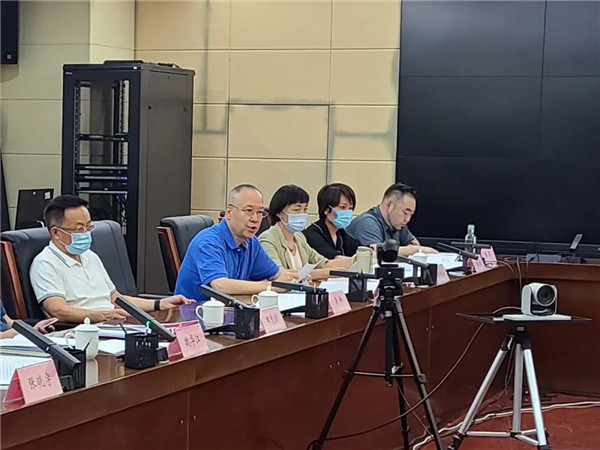 IM电竞 IM电竞平台发挥行业协会优势作用助力实施“文化润疆”工程和“旅游兴疆”战略(图1)