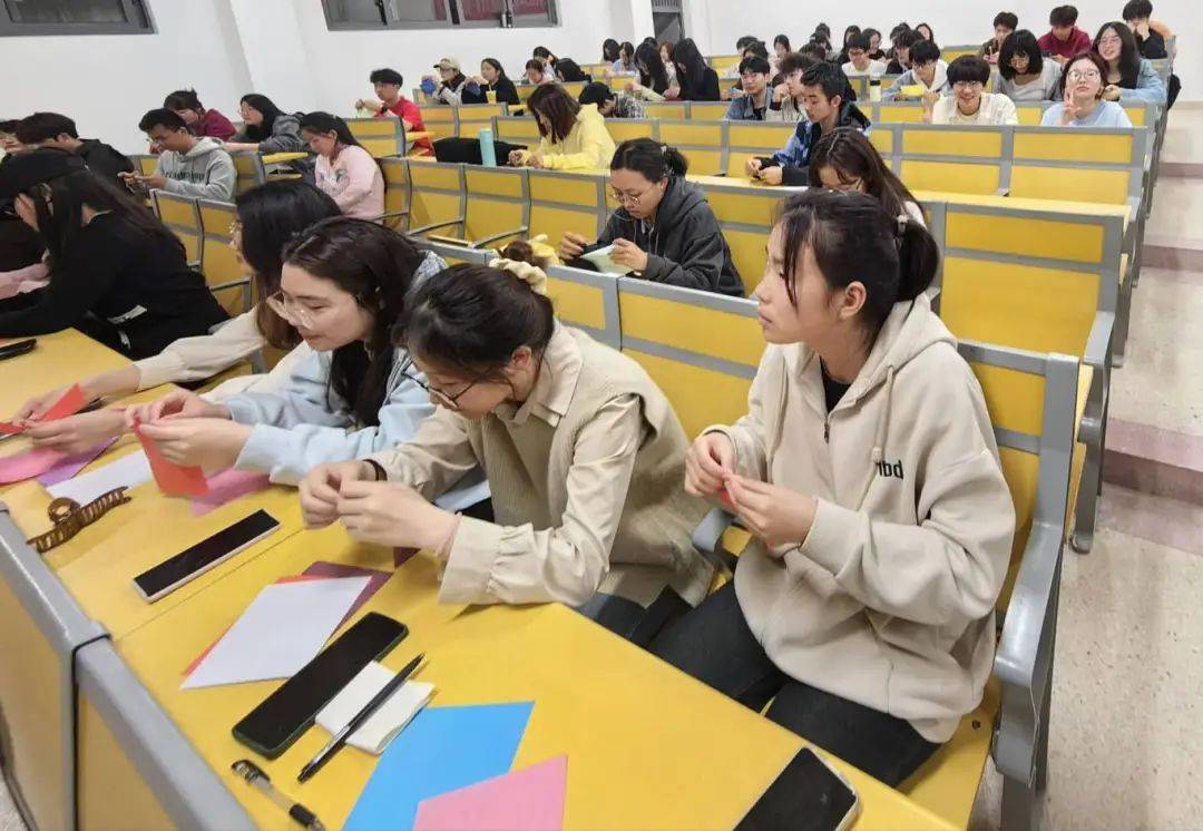 IM电竞 电子竞技平台“社”彩缤纷“团”聚青春 第6周社团活动(图2)