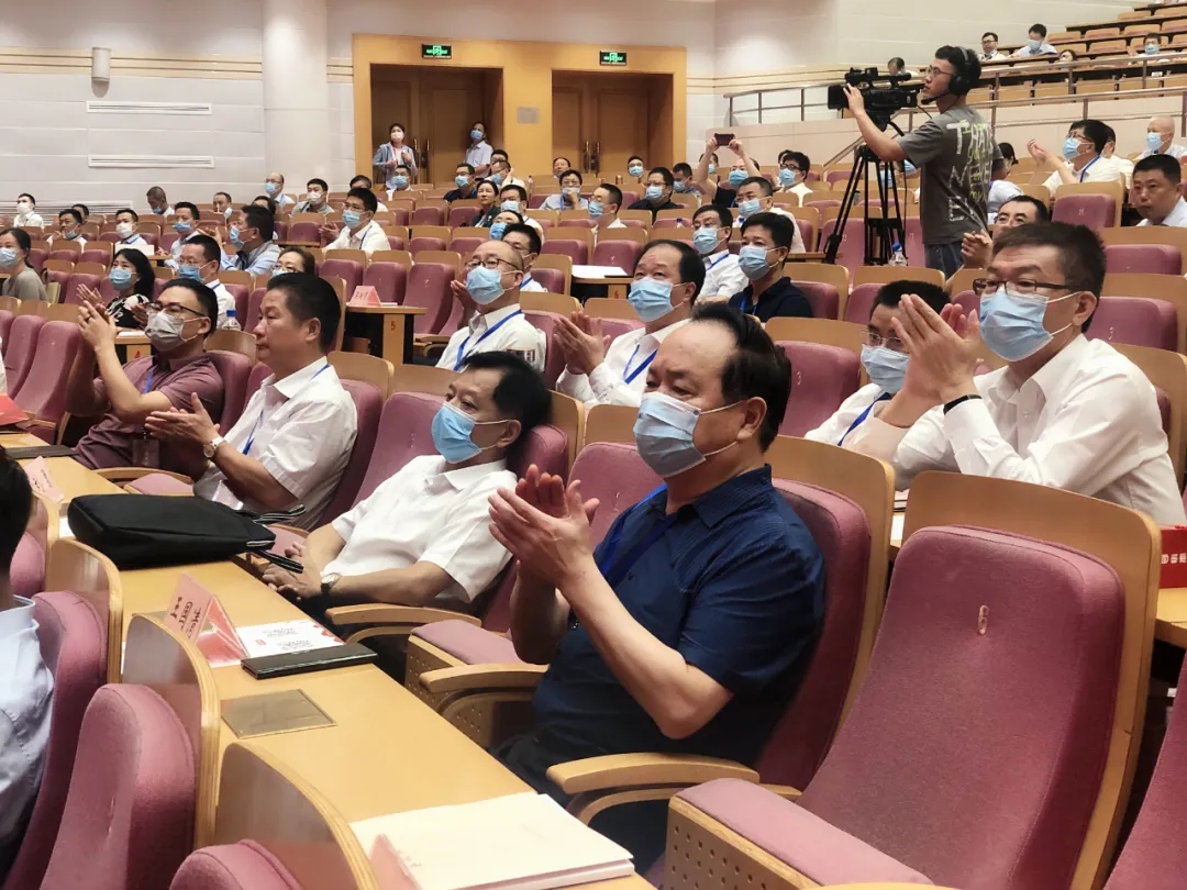 中国建筑业协会第七次会员代表大会在IM电竞 电子竞技平台京召开(图2)